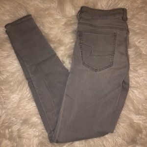 🎀 Gray American Eagle Jeggings